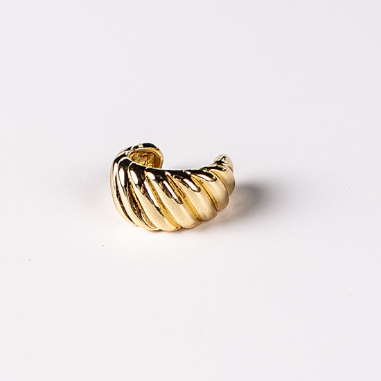 Twist Earcuff