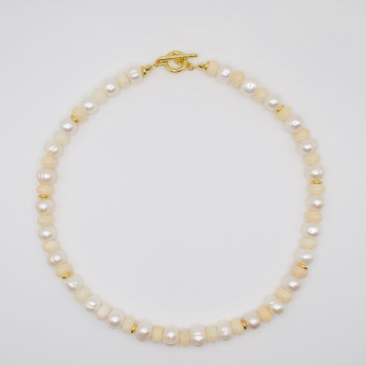 Cream Island Choker