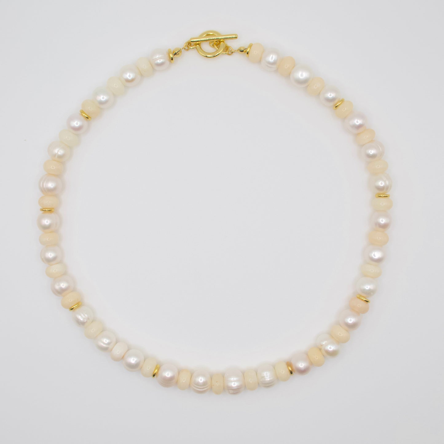 Cream Island Choker