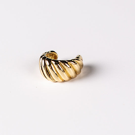 Twist Earcuff